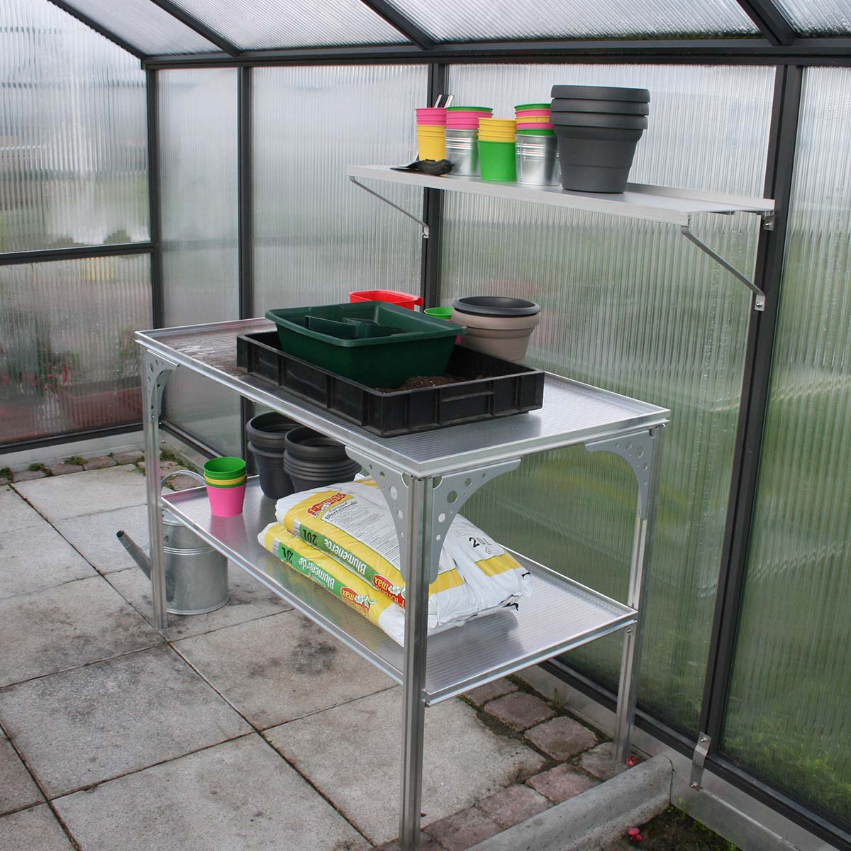 Universalt aluminiumsbord, 1,21 m bredt, ca. 0,64 m dyb, ca. 0,80 m høj