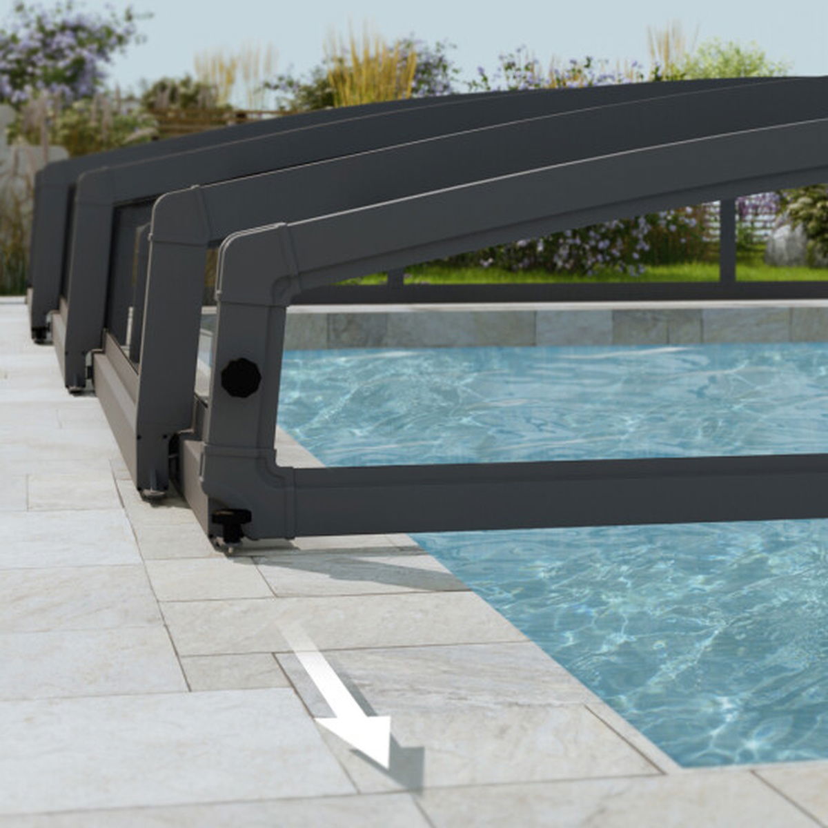 Diskret skinnesystem til skydelig pooloverdækning