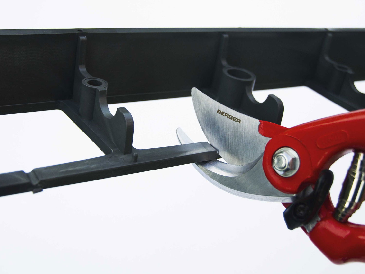 Rød BERGER beskæresaks klipper sort plastprofil