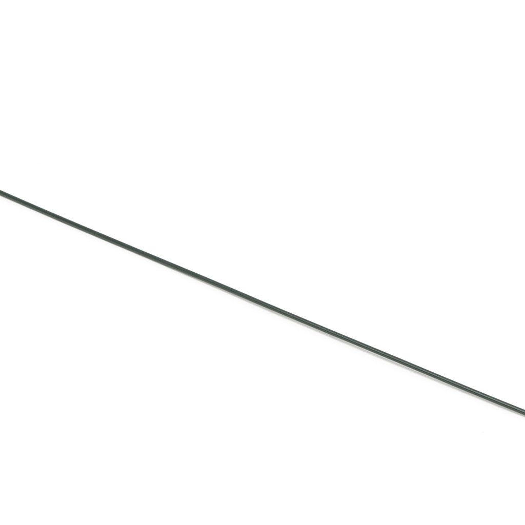 Tynd sort metalstang på hvid baggrund