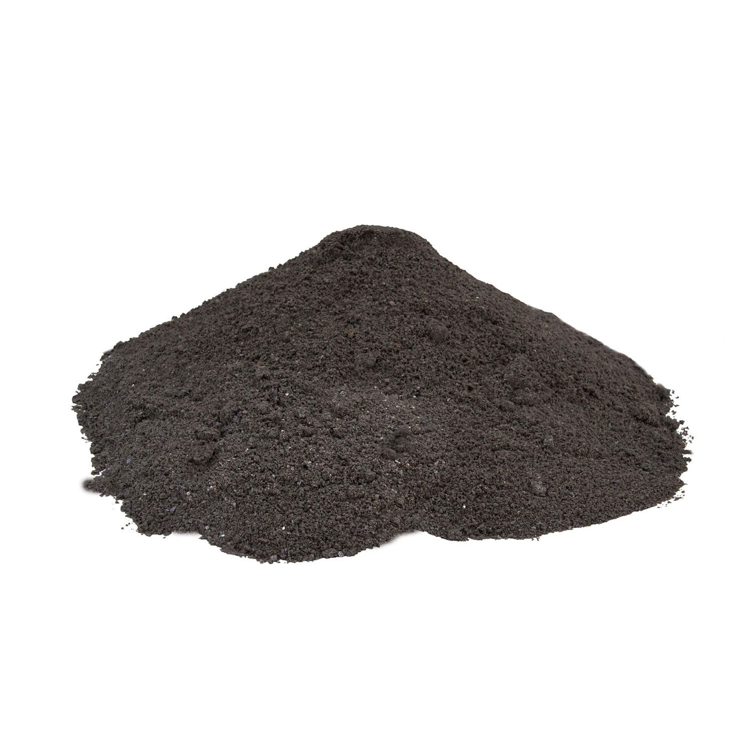 Bunke af fint sort pulver på hvid baggrund