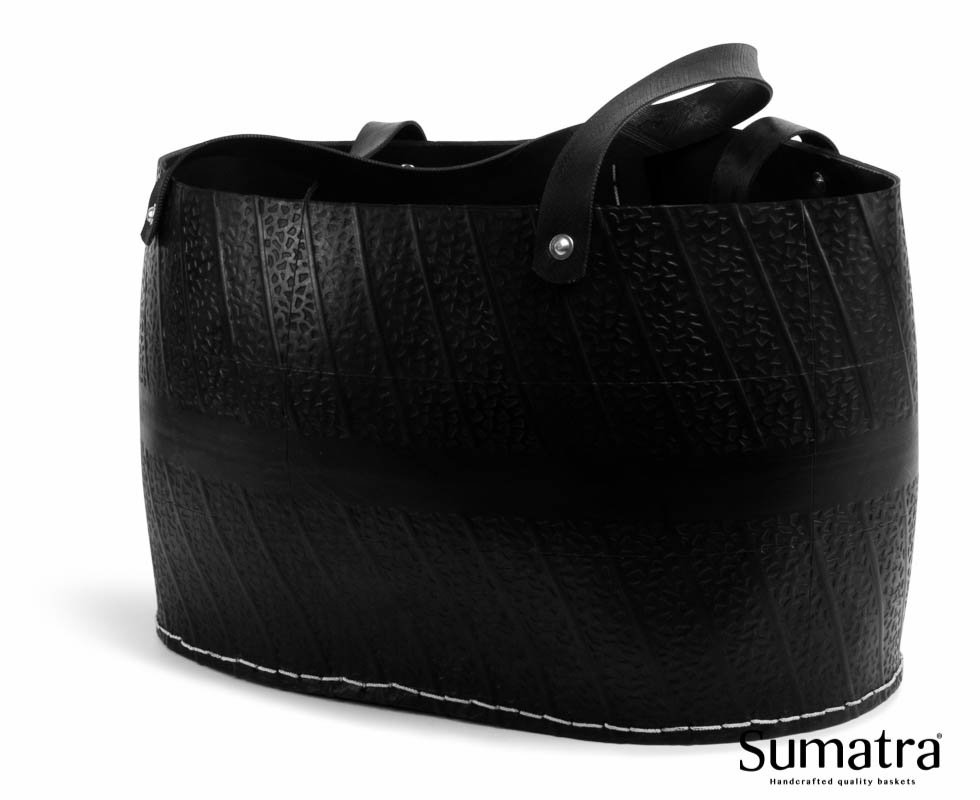 Stor sort opbevaringskurv af genbrugsgummi