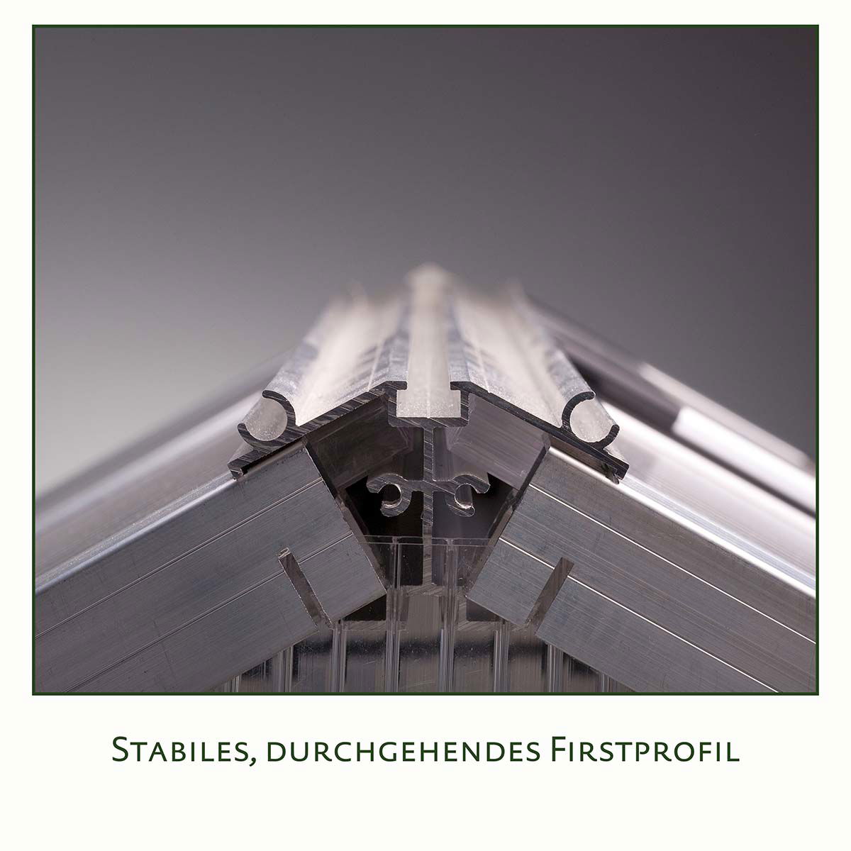 Nærbillede af stabilt gennemgående kipprofil i aluminium